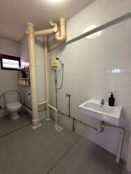 Blk 549 Jurong West Street 42 (Jurong West), HDB Executive #628443461